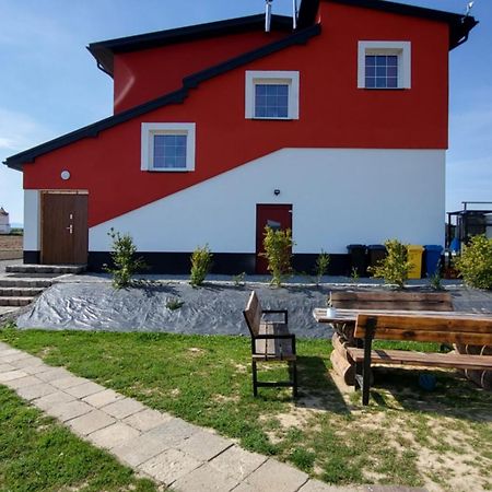 Apartamenty Czerwona Stodola Kłodzko Eksteriør bilde